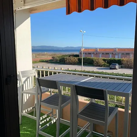 Apartment T2 La Bergerie Vue 50 M De La Hyeres